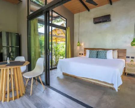 Sombra Bungalow Hotels in Punta Uva