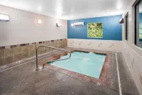 Quality Inn - Hot Tub
