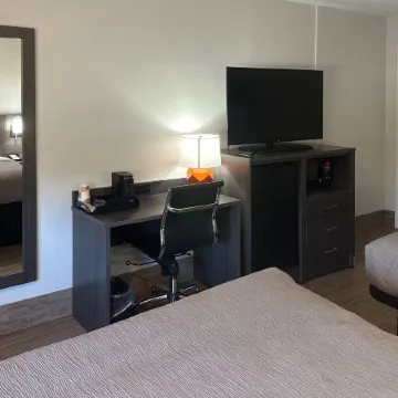 Quality Inn Forsyth Near GA Public Safety Training Center