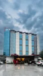 Hotel Ravisha Continental - parking