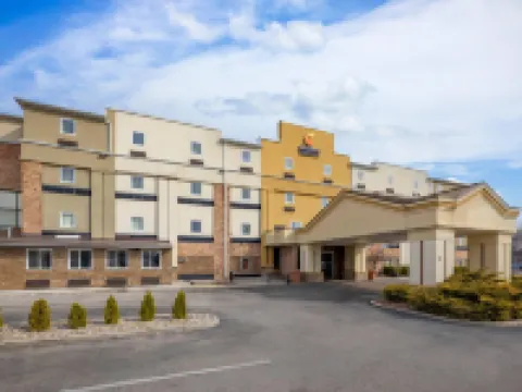 Comfort Inn & Suites Michigan City South Hotels in Coolspring Township