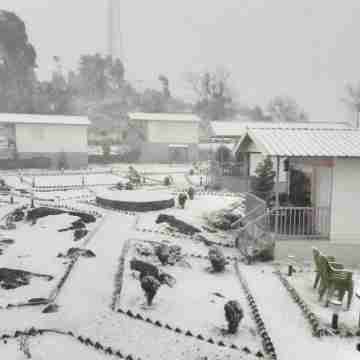 The Grand View Resort Buranskhanda Dhanaulti Hotel Exterior
