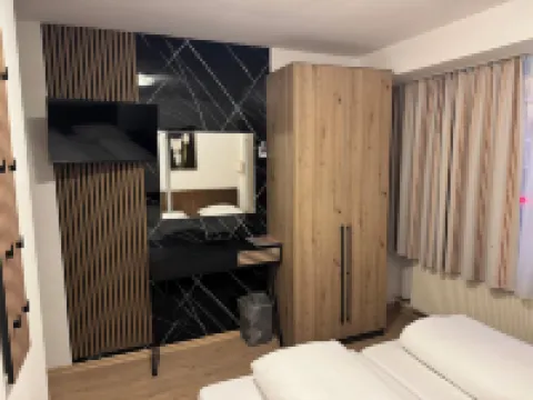 Pension Alpha Frankfurt City Hotels in 