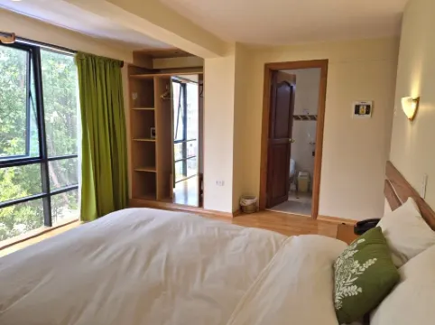 Florida del Inca Hotel