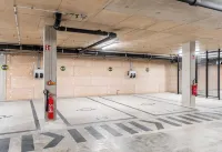 B&B HOTEL Luxembourg Centre Cloche d'Or - parking