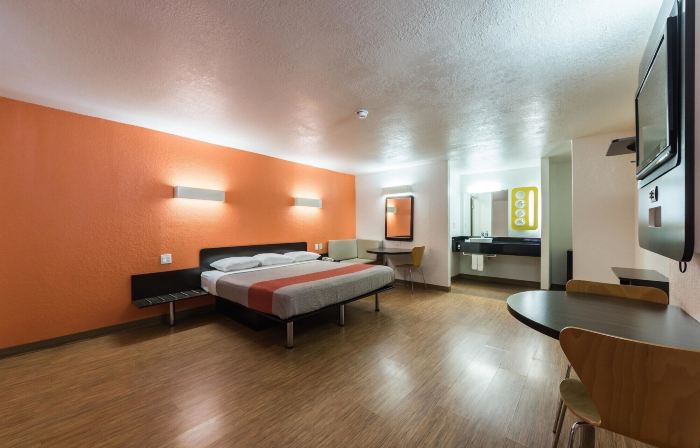 Motel 6 Uvalde, TX