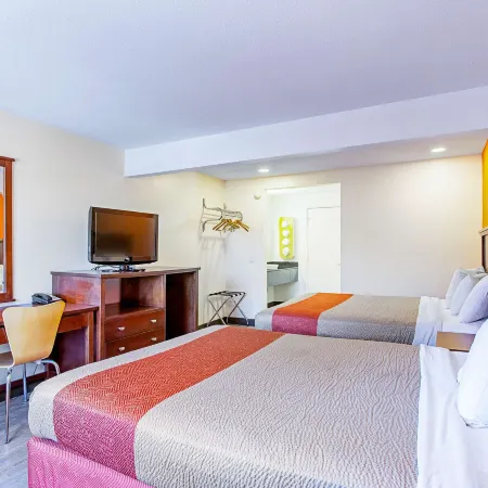 Pendleton Inn and Suites