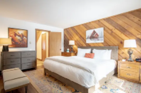 Ridge Condo - Modern Luxury Condo W/resort Amenities Hotels in Sun Valley