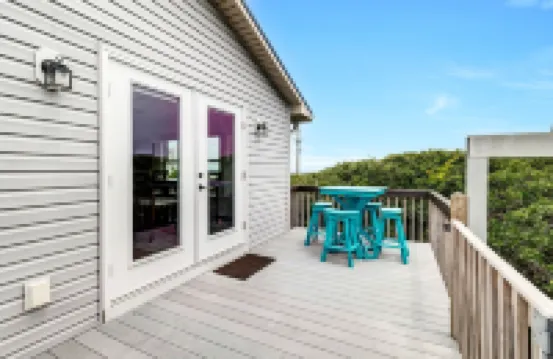 Oceanwatch Cottage