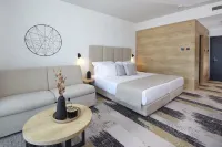 Hotel Marvel - Fully Renovated Free Beach Access - Pet Friendly