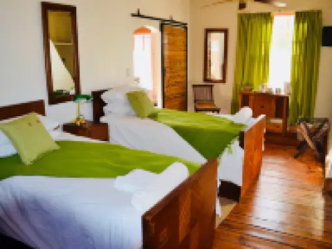 Karoo Life B&B Hotels in Ladismith