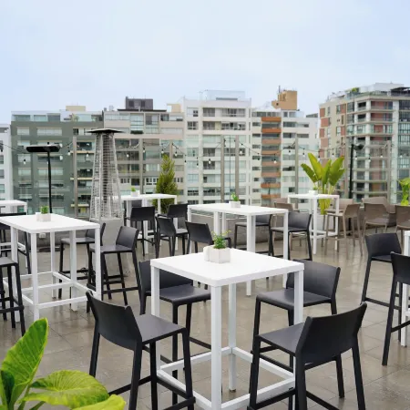 Radisson Decapolis Miraflores