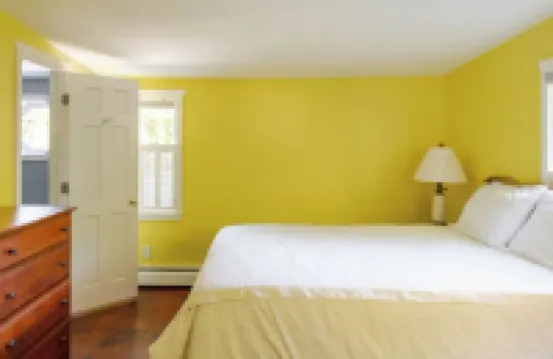 Private Giant Luxury Creekside Home - Serenity