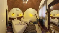 Sahure Pyramid View Inn - Homestays