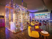 Vivanta Bengaluru Residency Road - bar