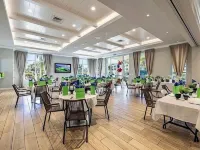 Ocean Village. Beach,Golf,Heated Pools,Pickleball,Tennis,Etc Enjoy and Relax