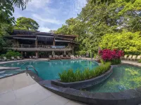 Pachira Lodge Hotels in Colorado