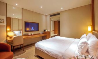 Purple Elephant Luxury Business Hotel