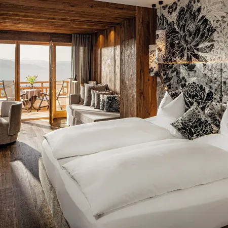 Sonnenberg Panorama Dolomites Wellbeing