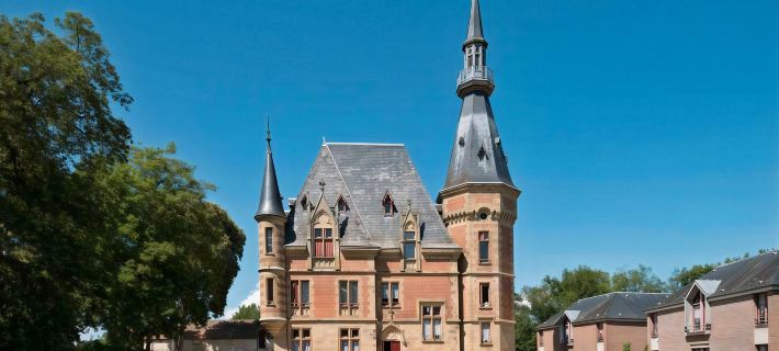 Chateau de Petit Bois Hotels in Allier