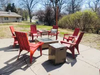 Charming 3-bedroom house, convenient location Overland Park