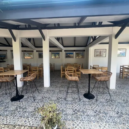 Royal Suites Port Barton