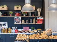 Ibis Barcelona Aeropuerto Viladecans - พร้อมอาหารเช้า
