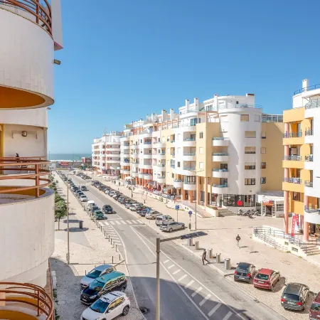 GuestReady - Sunshine at Costa da Caparica