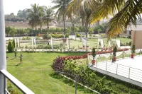 Royal Roots Resorts - Resorts