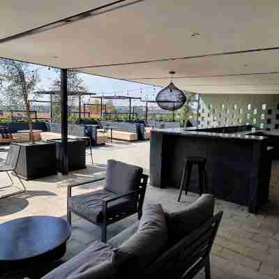 15 Sunny 1-Bedroom Apartment Others