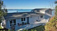 Marine View Bluff by AvantStay