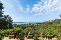 Villa in Hyeres Near Beach & Pool - Villas