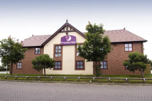 Premier Inn Crewe Central - Parking