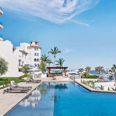 Live Aqua Private Residences la Paz