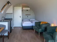 Unique Nature Lodge with Terrace Garden Hotels in Dalerveen
