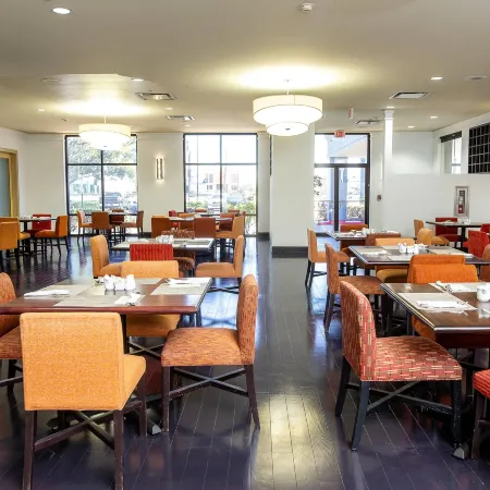 Wyndham New Orleans Airport & Conference Center