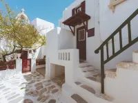 Seabed Suites Mykonos Hotels near Efimerides