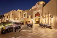 JAZ Miramar Al Aqah - Parkplatz