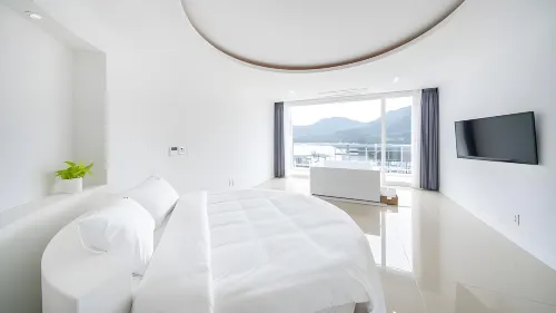 Geoje Casa del Mundo D Dong - Pensions