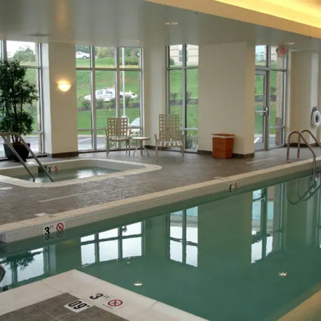Hampton Inn & Suites Pittsburgh-Meadow Lands