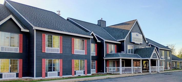 Garrison Inn & Suites Hotels in Crow Wing County