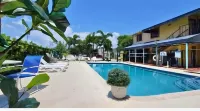 New Sungate Motel