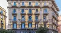FJ Bianco Guest House - Bed & Breakfasts
