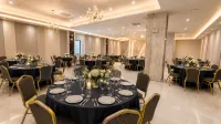 The Land Tourist Hotel - 2-Star