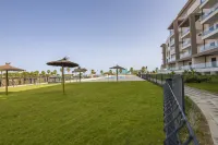 Family Retreat With Shared Pool - Balkon