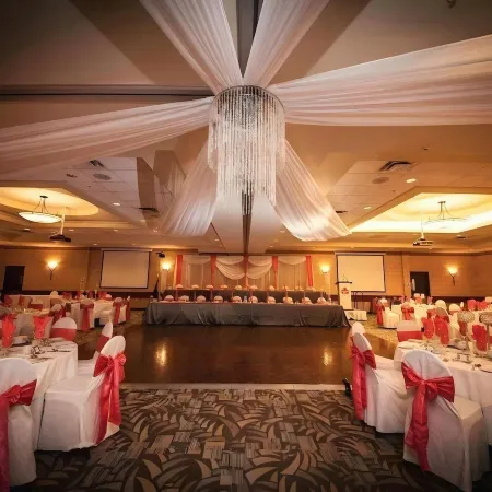 Canad Inns Destination Centre Club Regent Casino Hotel