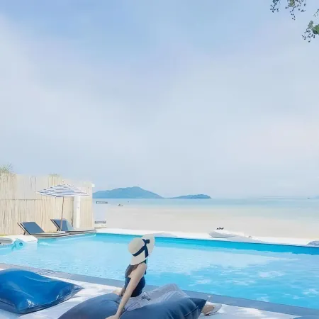 Nitiporn Resort Kohphayam & Seaagain Bar and Restaurants
