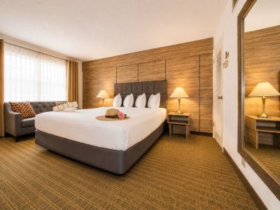 Club Lux Resort by the Beach