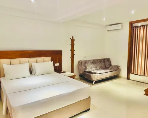 Easy Stay Zimmer Photos