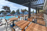 Hotel Parentium Plava Laguna - Beach